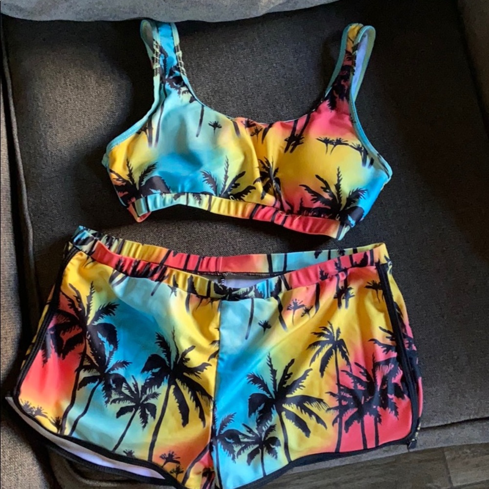 Bathing suit/lounge wear